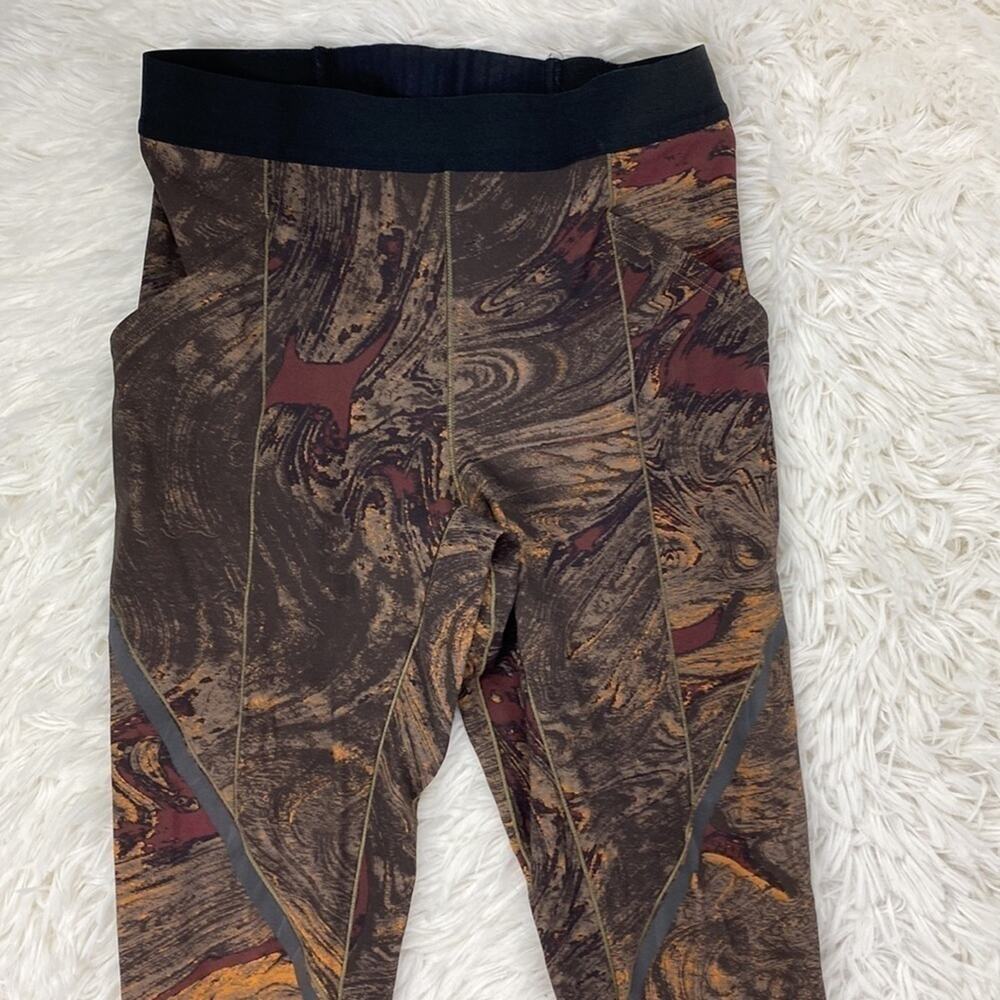 Lululemon Esker Tight Reflective *lululemon lab Lava Print Nomad Multi